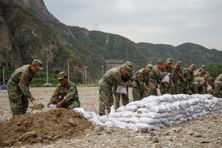 全市场：米兰希望留下约维奇，但不愿提供超过250万欧年薪